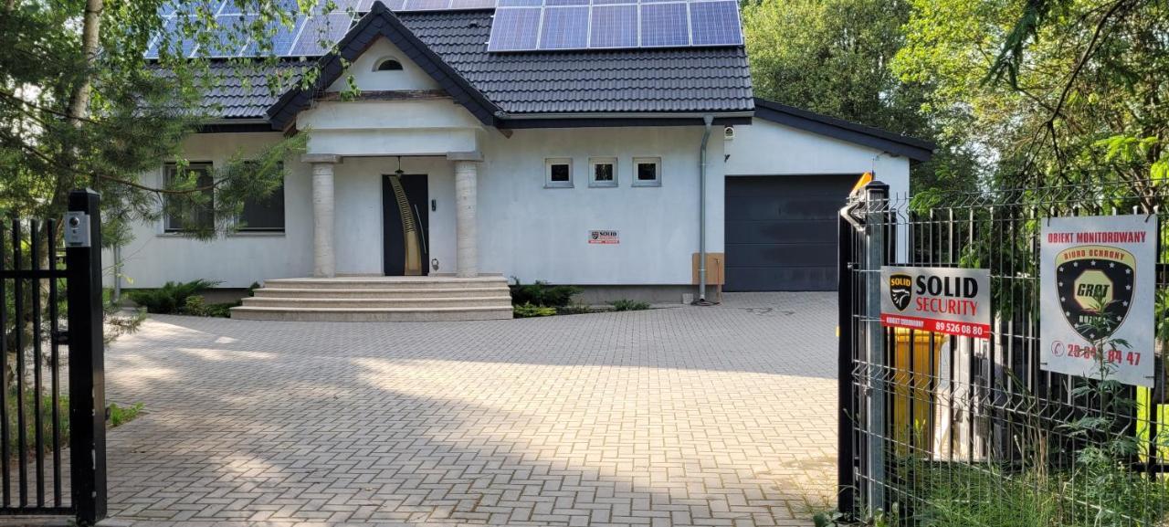 Domek Na Mazurach-Piasutno Exteriör bild