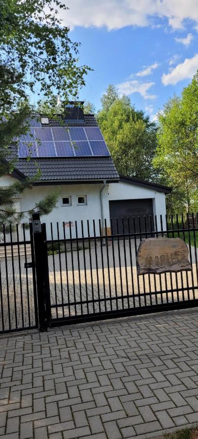 Domek Na Mazurach-Piasutno Exteriör bild