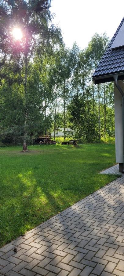 Domek Na Mazurach-Piasutno Exteriör bild